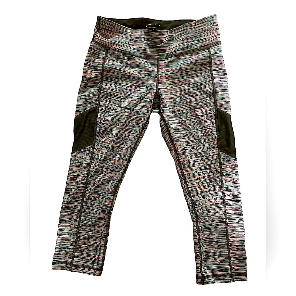athletica girl leggings purple pink blue below knee or calf length size s